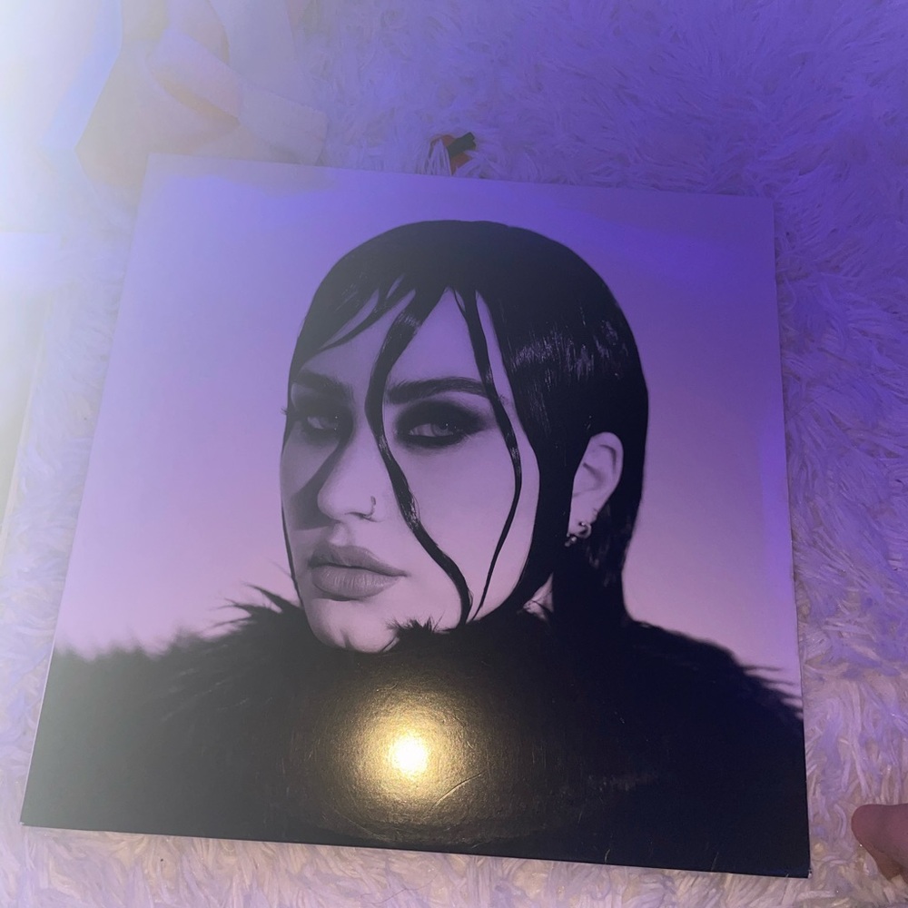 Demi Lovato revamped vinyl